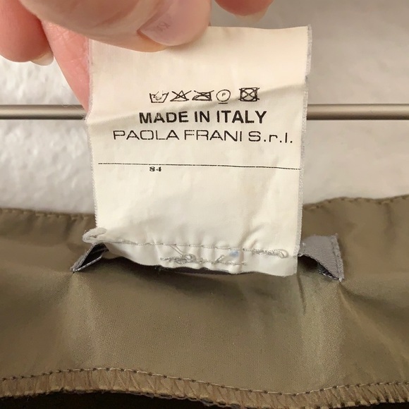 Scrupoli Made in Italy Nylon Mini Skirt - Picture 9 of 12